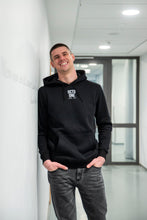 Lade das Bild in den Galerie-Viewer, Octo since '17 Hoodie Black
